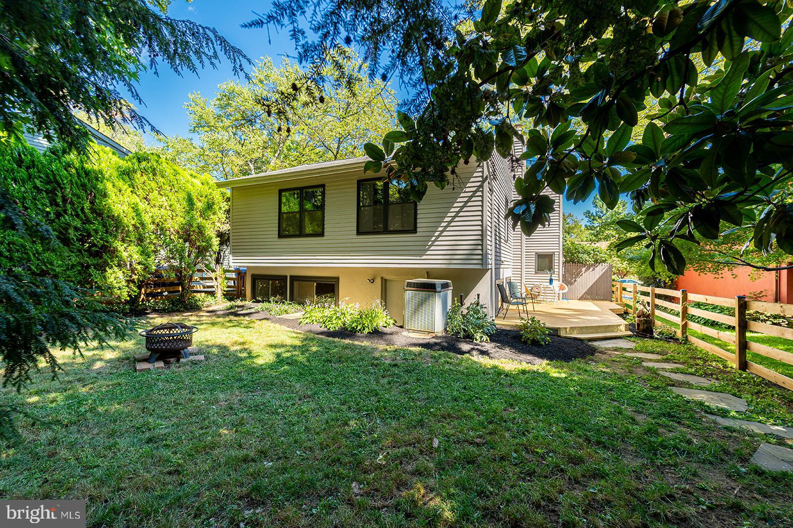 1017 Timber Creek Drive Annapolis, MD 21403 - Photo 26 of 33 Gorgeous Backyard