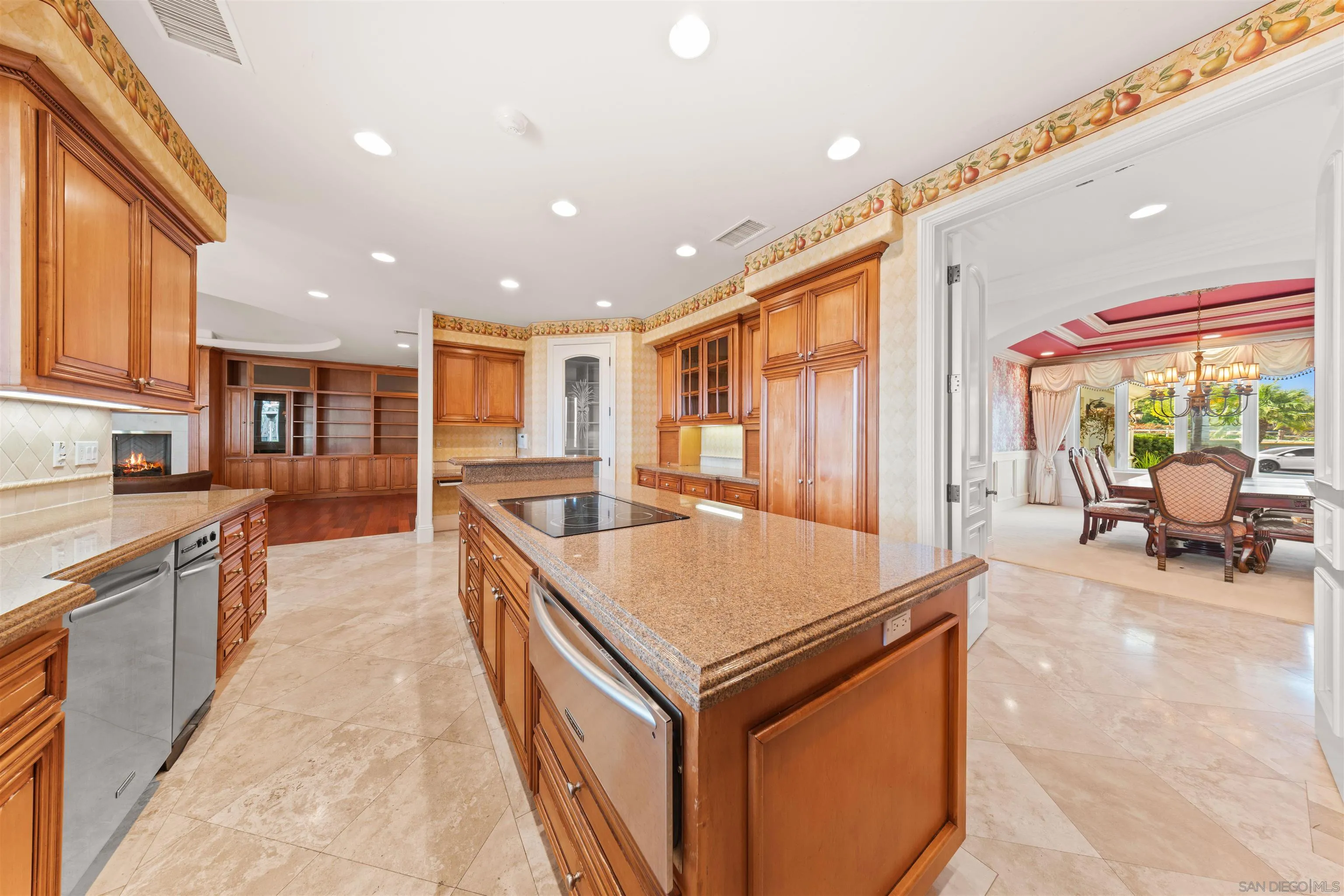 12131 View Pointe Row San Diego, CA 92128 - Photo 21 of 56