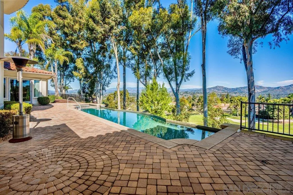 12131 View Pointe Row San Diego, CA 92128 - Photo 27 of 34