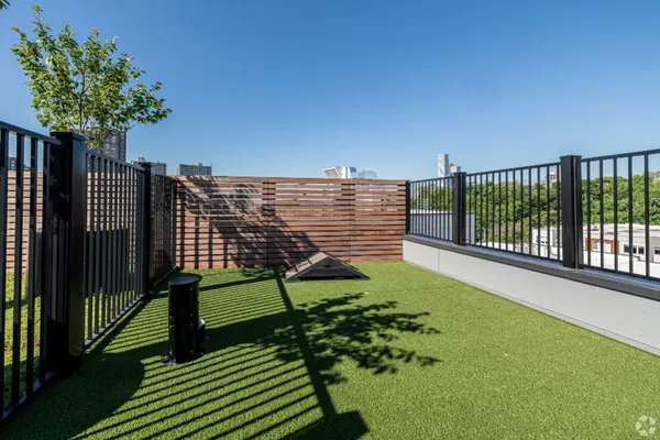 $3,175 | 3 New York Avenue, Unit 561, Jersey City, NJ 07307