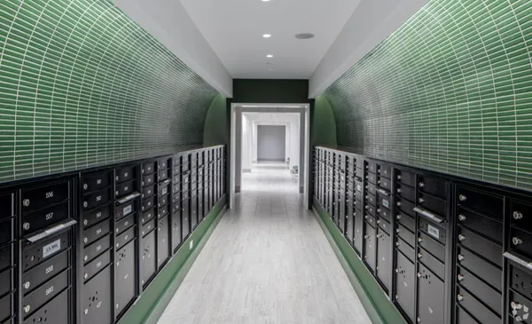 $3,175 | 3 New York Avenue, Unit 561, Jersey City, NJ 07307