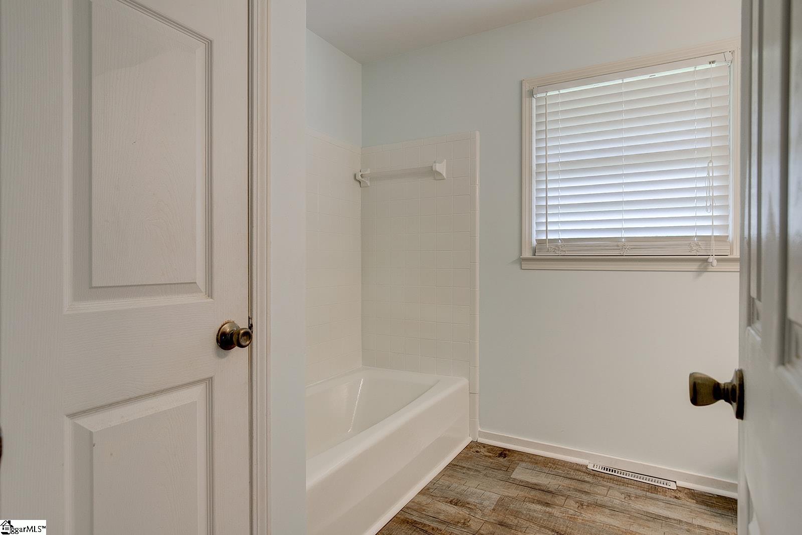 1226 Westgate Road Anderson, SC 29626 - Photo 24 of 36 Gallery Image 24