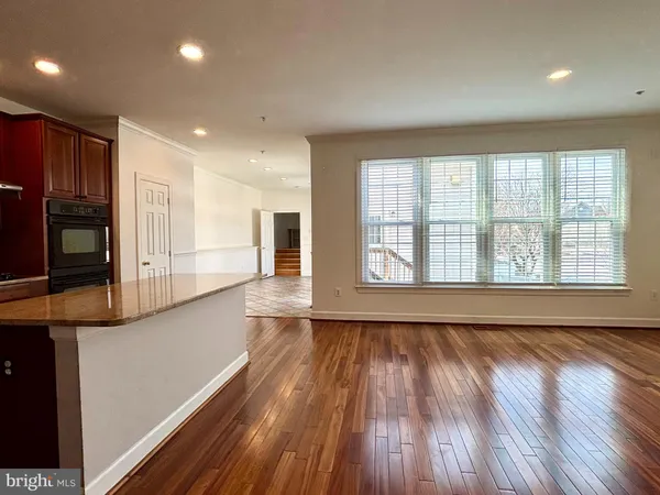 $949,900 | Crestfield Drive, Rockville, MD 20850