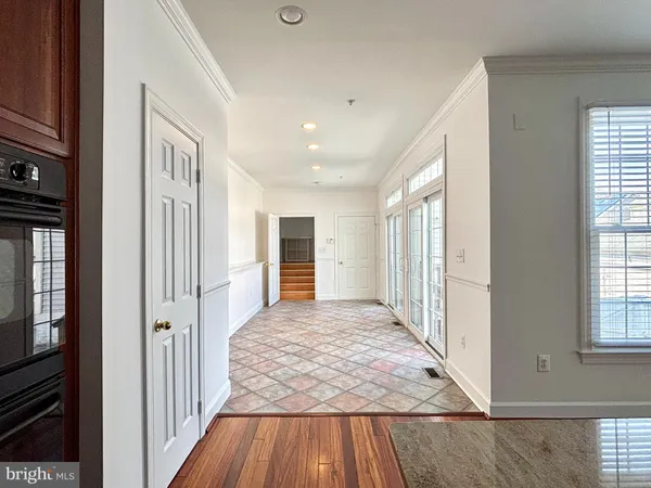 $949,900 | Crestfield Drive, Rockville, MD 20850