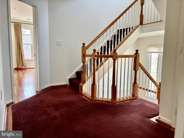 $949,900 | Crestfield Drive, Rockville, MD 20850