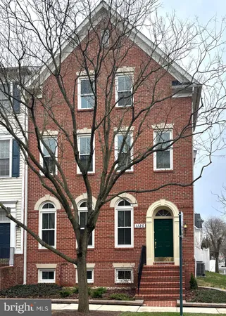 $949,900 | Crestfield Drive, Rockville, MD 20850