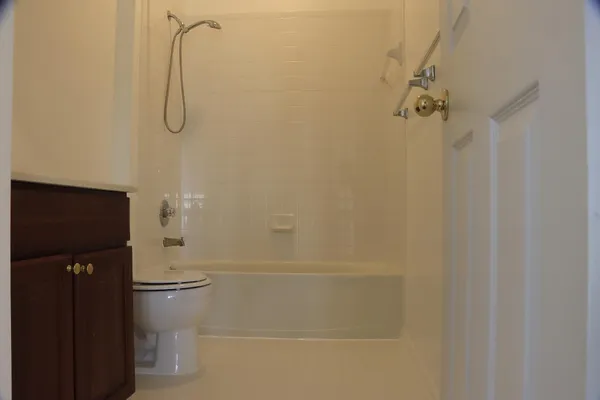 $949,900 | Crestfield Drive, Rockville, MD 20850