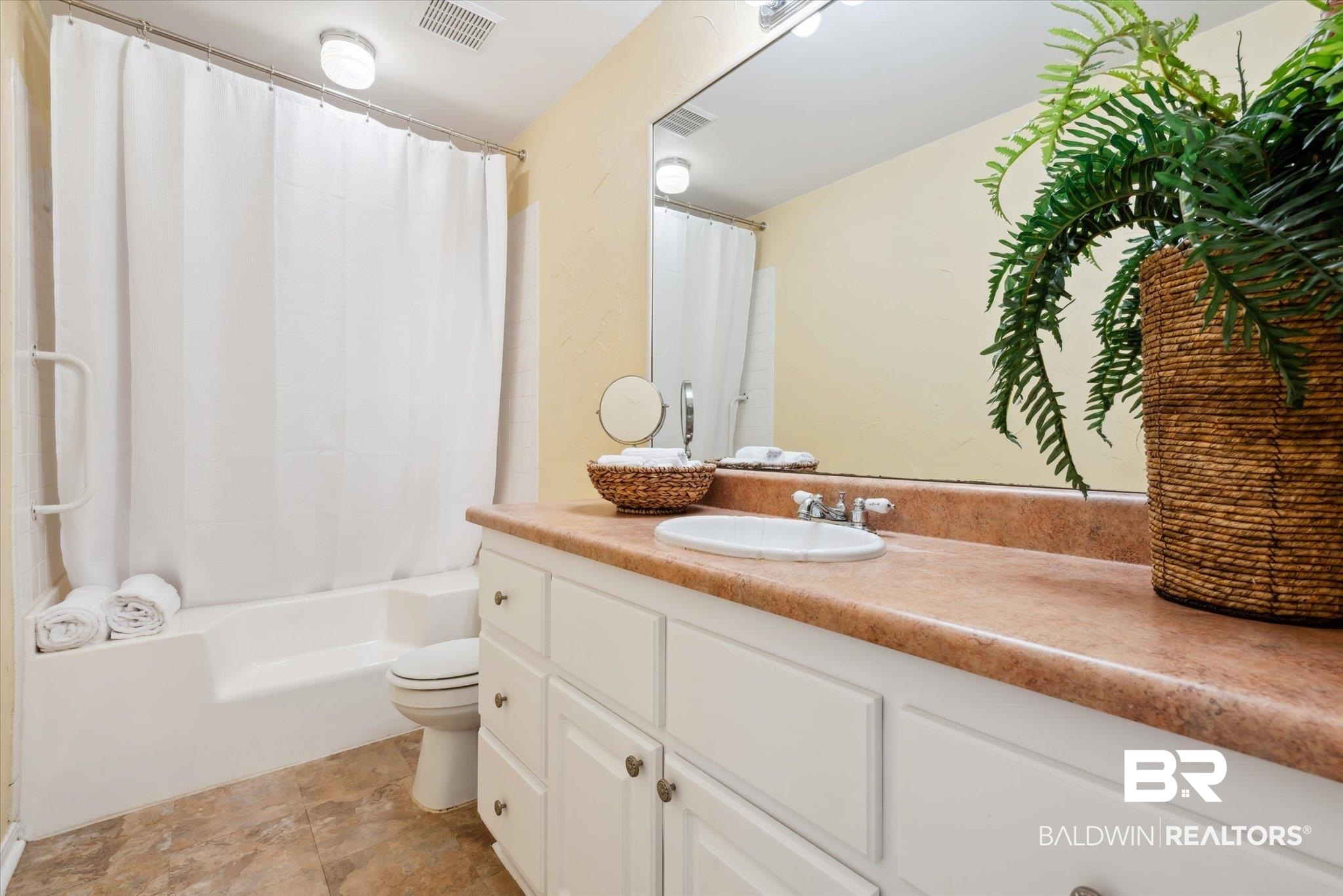 1 Azalea Court Fairhope, AL 36532 - Photo 14 of 18