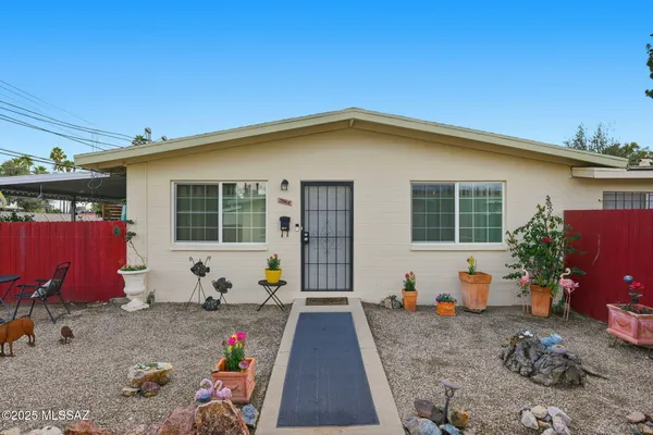 $145,000 | 396 North Silverbell Road, Tucson, AZ 85745