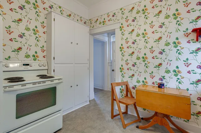 $1,700 | 210 5th Avenue South, Unit 2, Franklin, TN 37064