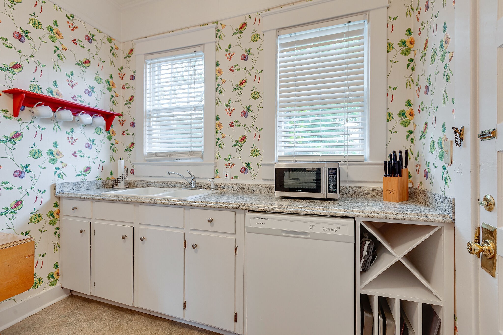 210 5th Avenue South, Unit 2 Franklin, TN 37064 - Photo 14 of 21 a bathroom with a granite countertop sink and a mirror
