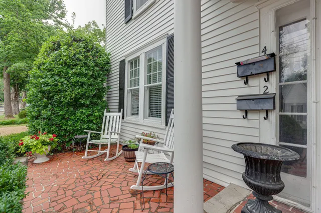 $1,700 | 210 5th Avenue South, Unit 2, Franklin, TN 37064