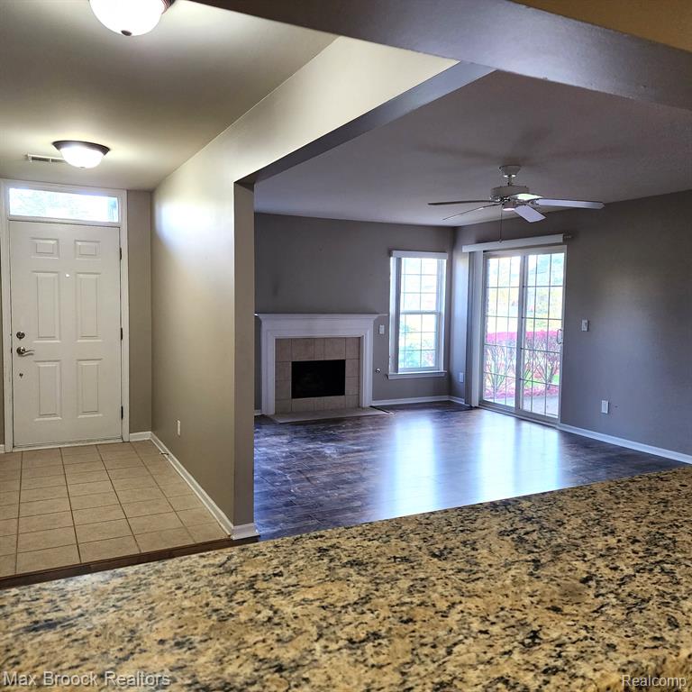 3592 Tremonte Circle, Unit 271 Rochester, MI 48306 - Photo 5 of 37