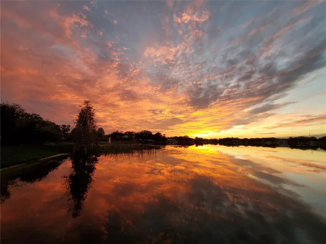 $919,000 | 157 Lake Roy Drive, Winter Haven, FL 33884