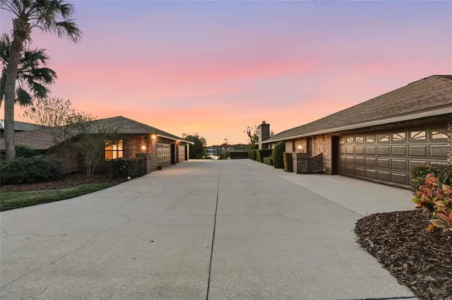 $919,000 | 157 Lake Roy Drive, Winter Haven, FL 33884