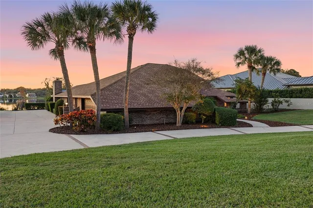 $919,000 | 157 Lake Roy Drive, Winter Haven, FL 33884