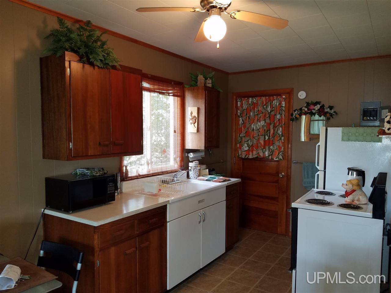 21560 Beaufort Road West Michigamme, MI 49861 - Photo 7 of 14