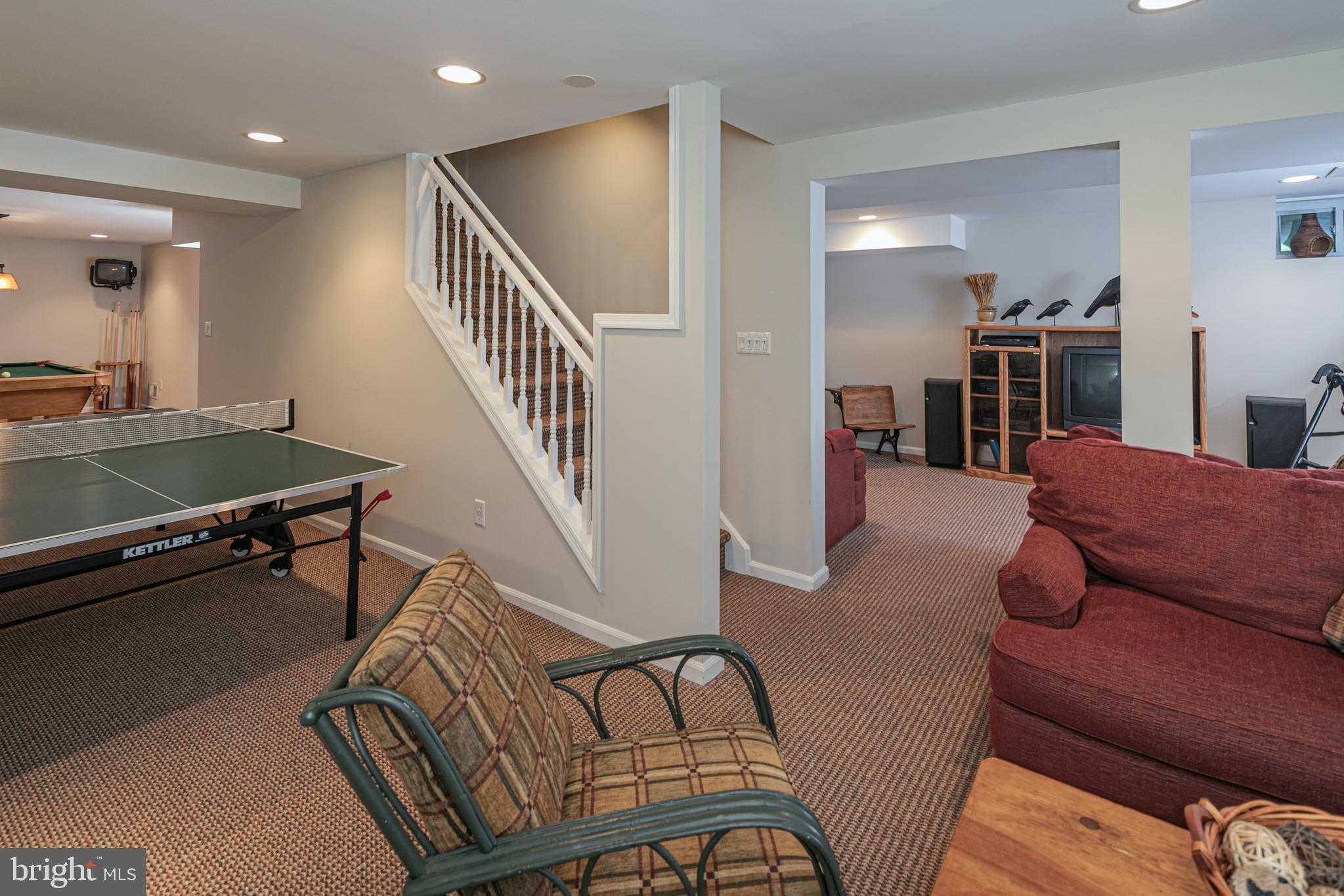 8 North Riding Drive Pennington, NJ 08534 - Photo 34 of 40 Gallery Image 34