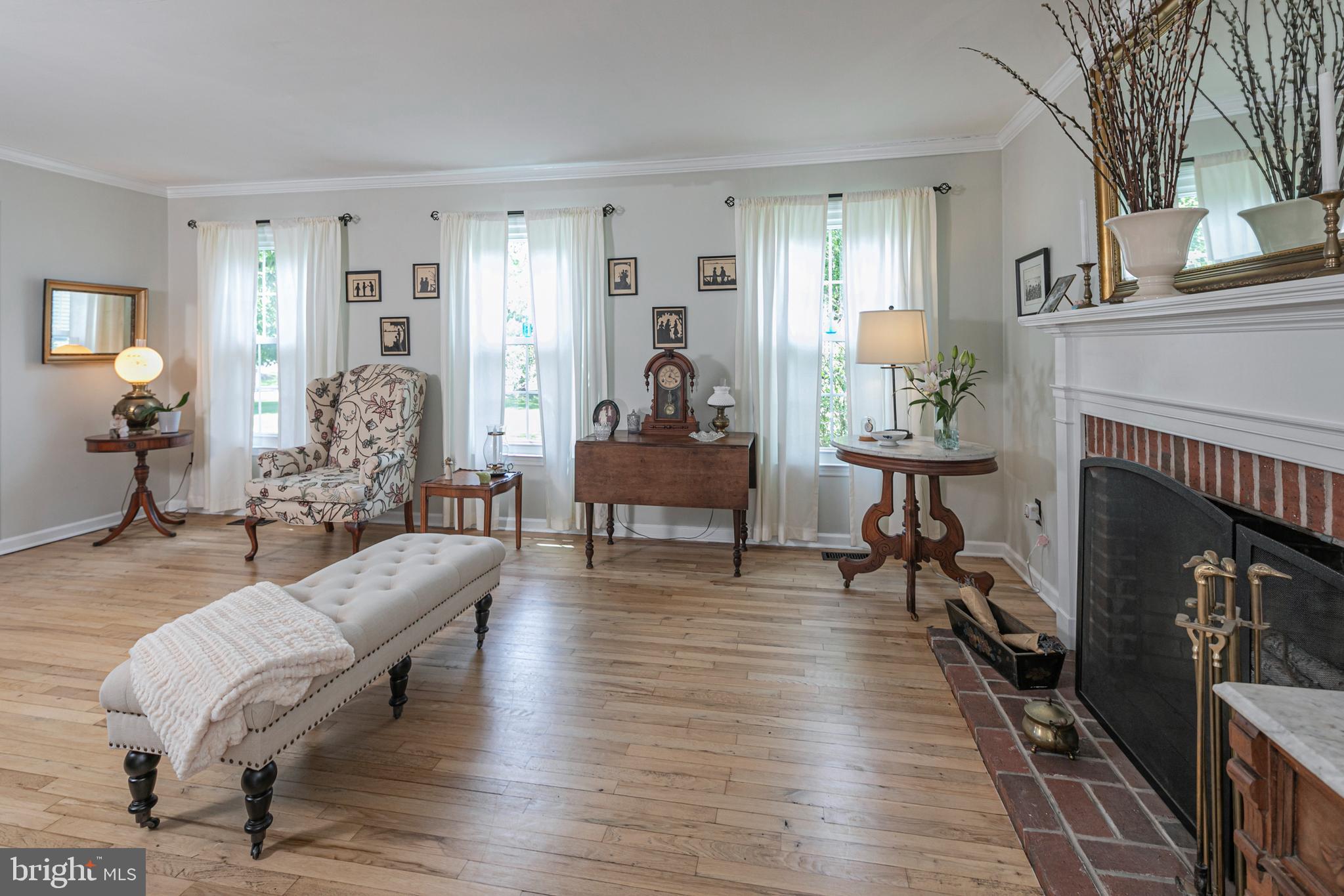 8 North Riding Drive Pennington, NJ 08534 - Photo 10 of 40 Gallery Image 10