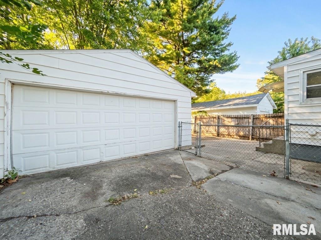 1509 North Michigan Avenue Springfield, IL 62702 - Photo 3 of 14 Gallery Image 3