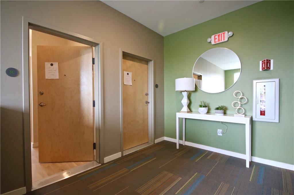 22 Tate Street, Unit 2B Portland, ME 04102 - Photo 5 of 34 Photo