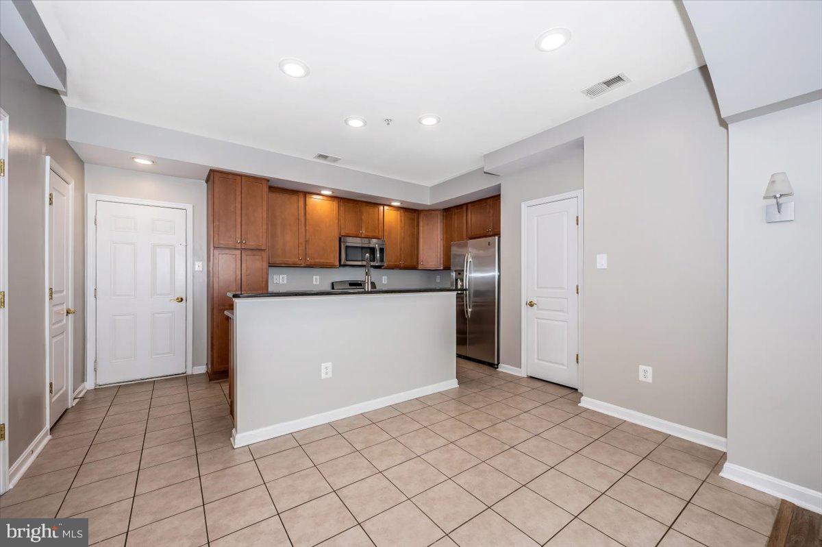 1806 Monocacy View Circle, Unit 41A Frederick, MD 21701 - Photo 12 of 59 Kitchen