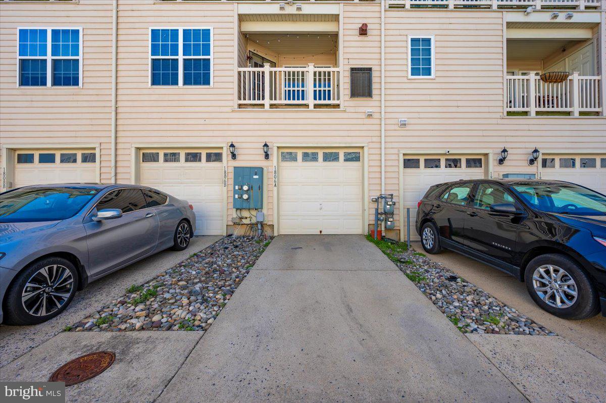 1806 Monocacy View Circle, Unit 41A Frederick, MD 21701 - Photo 48 of 59 a front view of a house with parking space