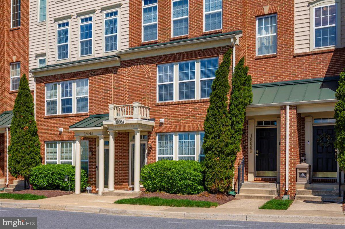 1806 Monocacy View Circle, Unit 41A Frederick, MD 21701 - Photo 50 of 59 a front view of a building