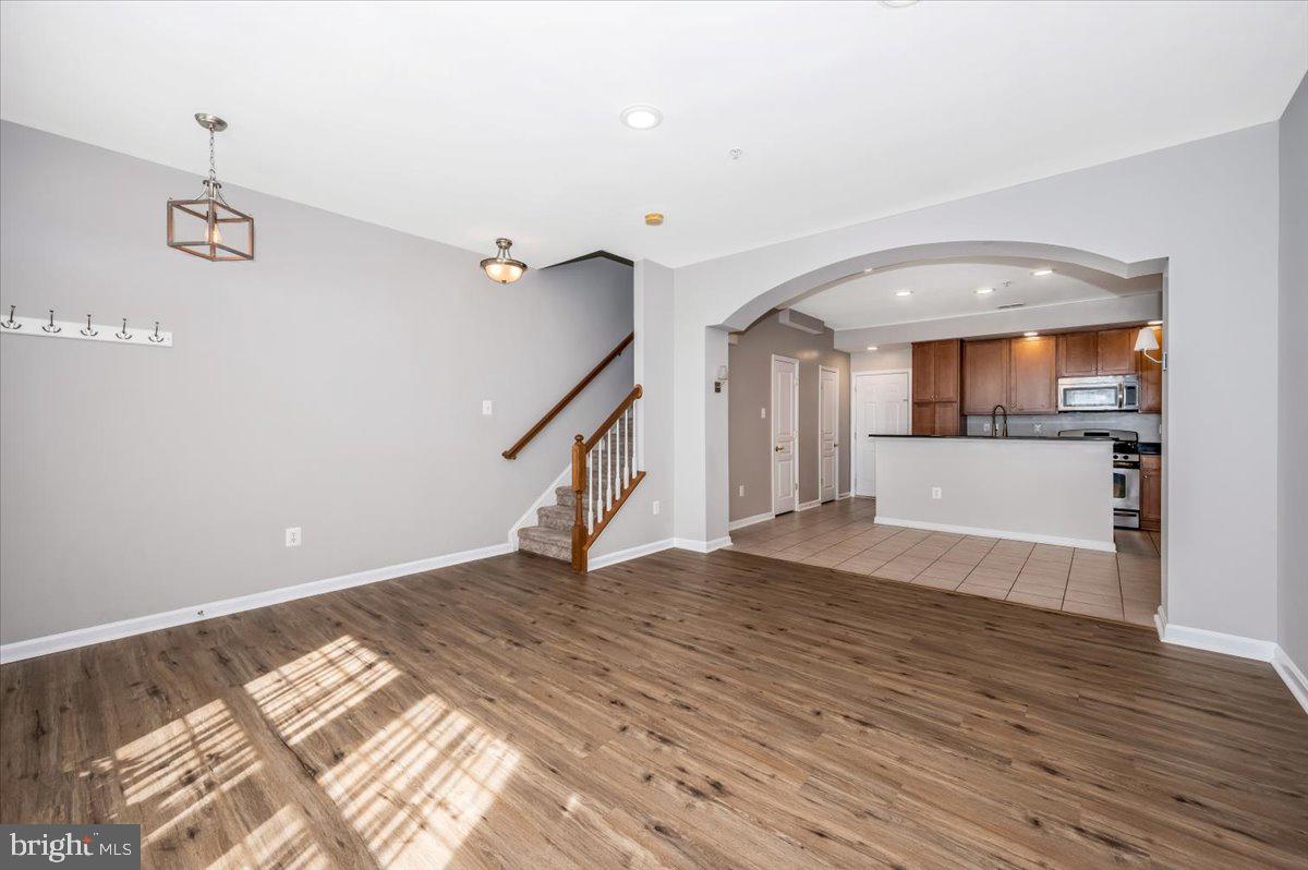 1806 Monocacy View Circle, Unit 41A Frederick, MD 21701 - Photo 8 of 59 a view of an empty room