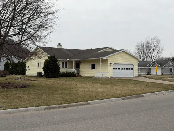 $349,900 | 3304 Solaris Lane, La Crosse, WI 54601