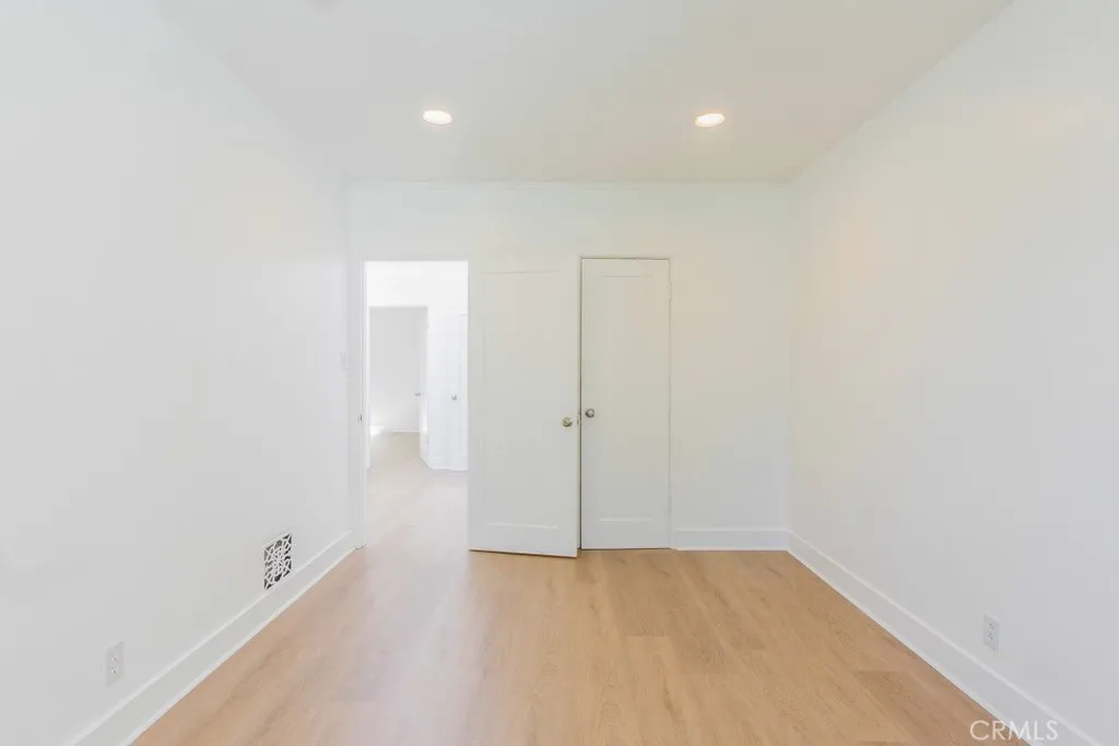 128 South Harper Avenue, Unit 130 Los Angeles, CA 90048 - Photo 21 of 43 a view of an empty room