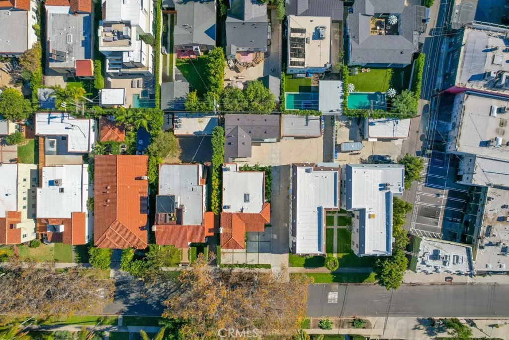 128 South Harper Avenue, Unit 130 Los Angeles, CA 90048 - Photo 39 of 43