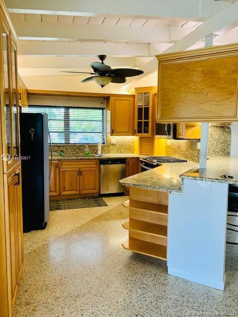 20620 Island Road Cutler Bay, FL 33189 - Photo 10 of 25 Gallery Image 10