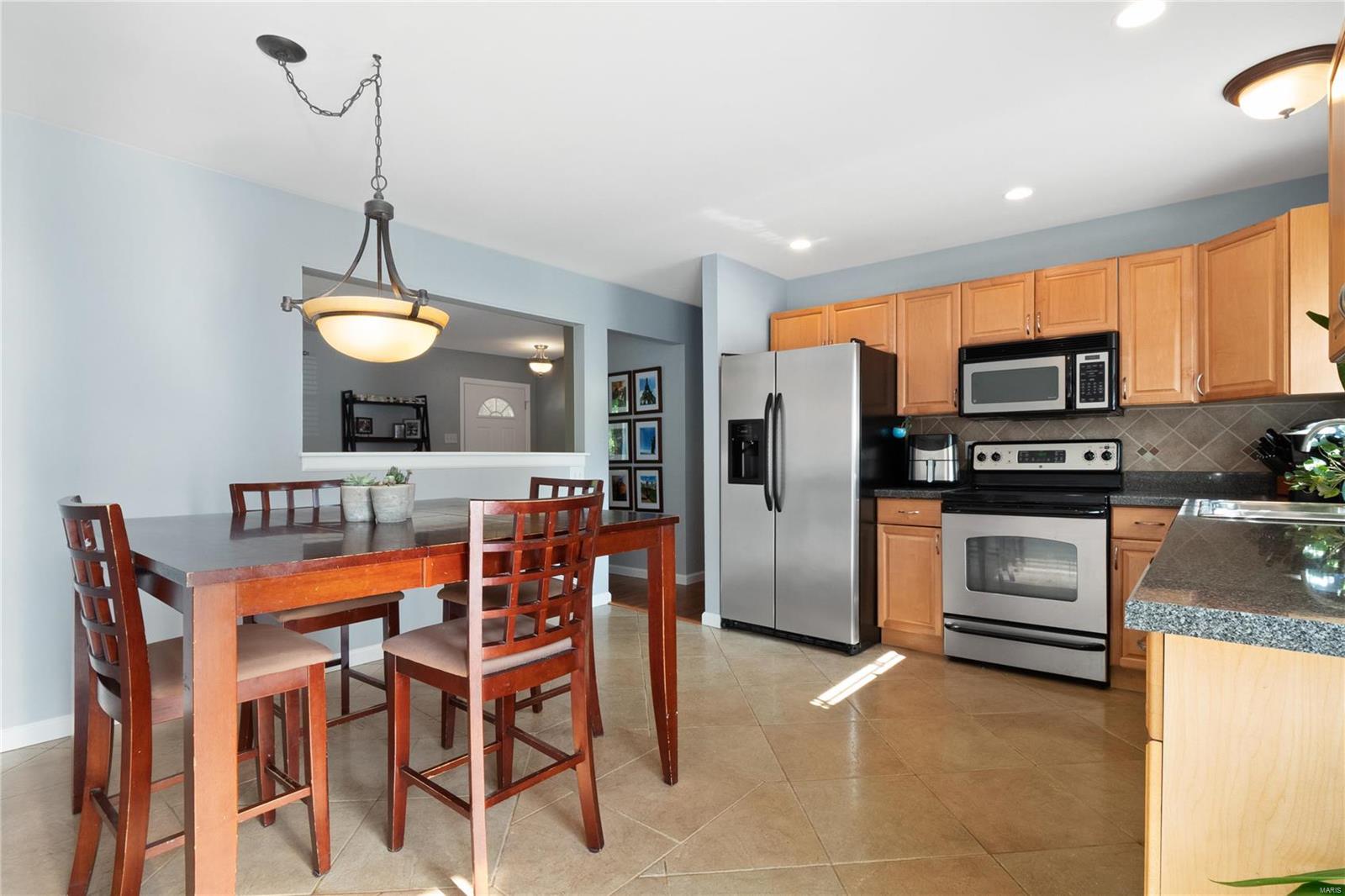 5704 Huntsport Road St. Louis, MO 63129 - Photo 18 of 35