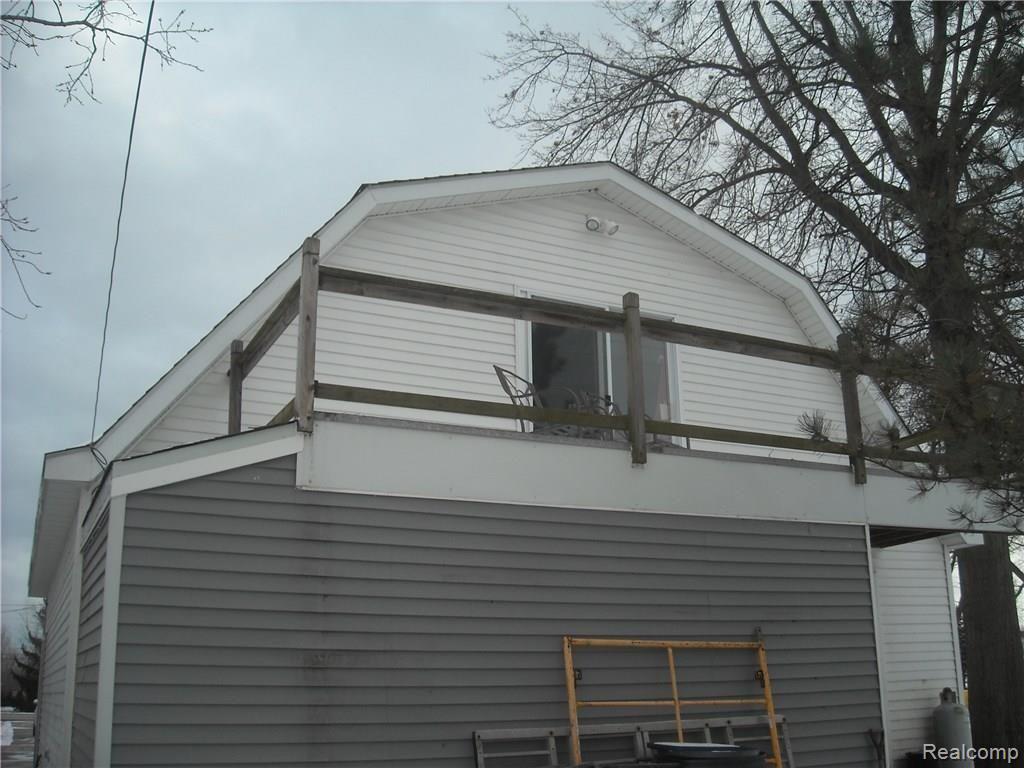 29802 Fort Road Rockwood, MI 48173 - Photo 18 of 20 DSCN7298.JPG