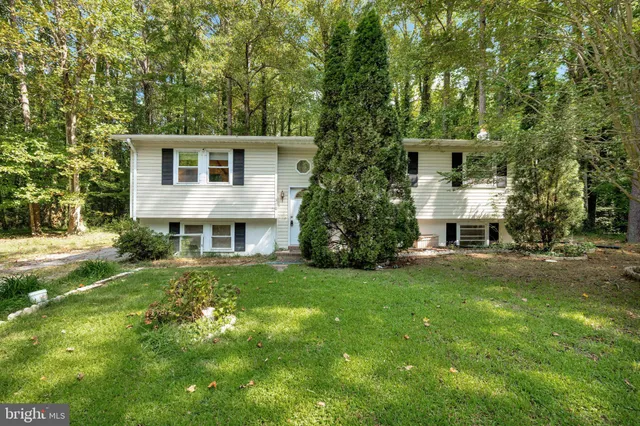 $300,000 | 310 Mcmichaels Drive, Lusby, MD 20657