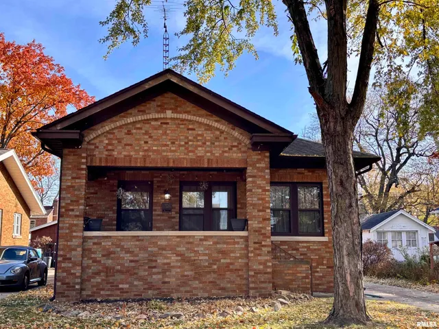 $169,900 | 2136 South State Street, Springfield, IL 62704