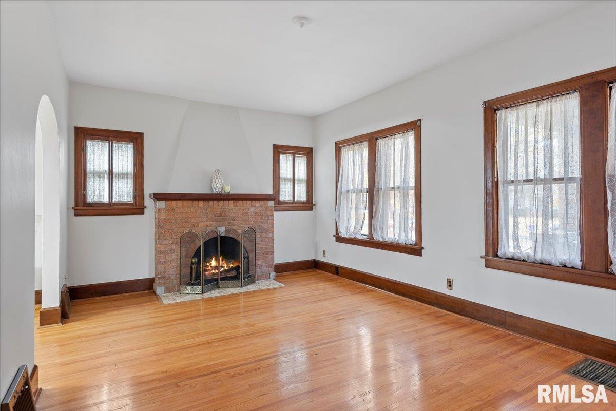 2136 South State Street Springfield, IL 62704 - Photo 6 of 37