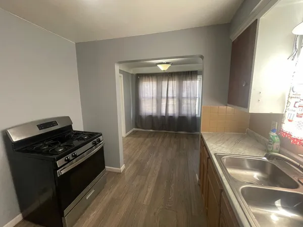 $104,900 | 7387 Minock Street, Detroit, MI 48228