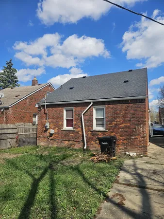 $104,900 | 7387 Minock Street, Detroit, MI 48228
