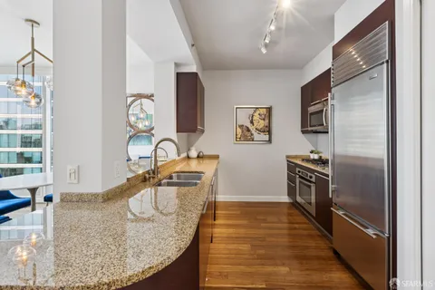 $1,135,000 | 425 1st Street, Unit 1607, San Francisco, CA 94105