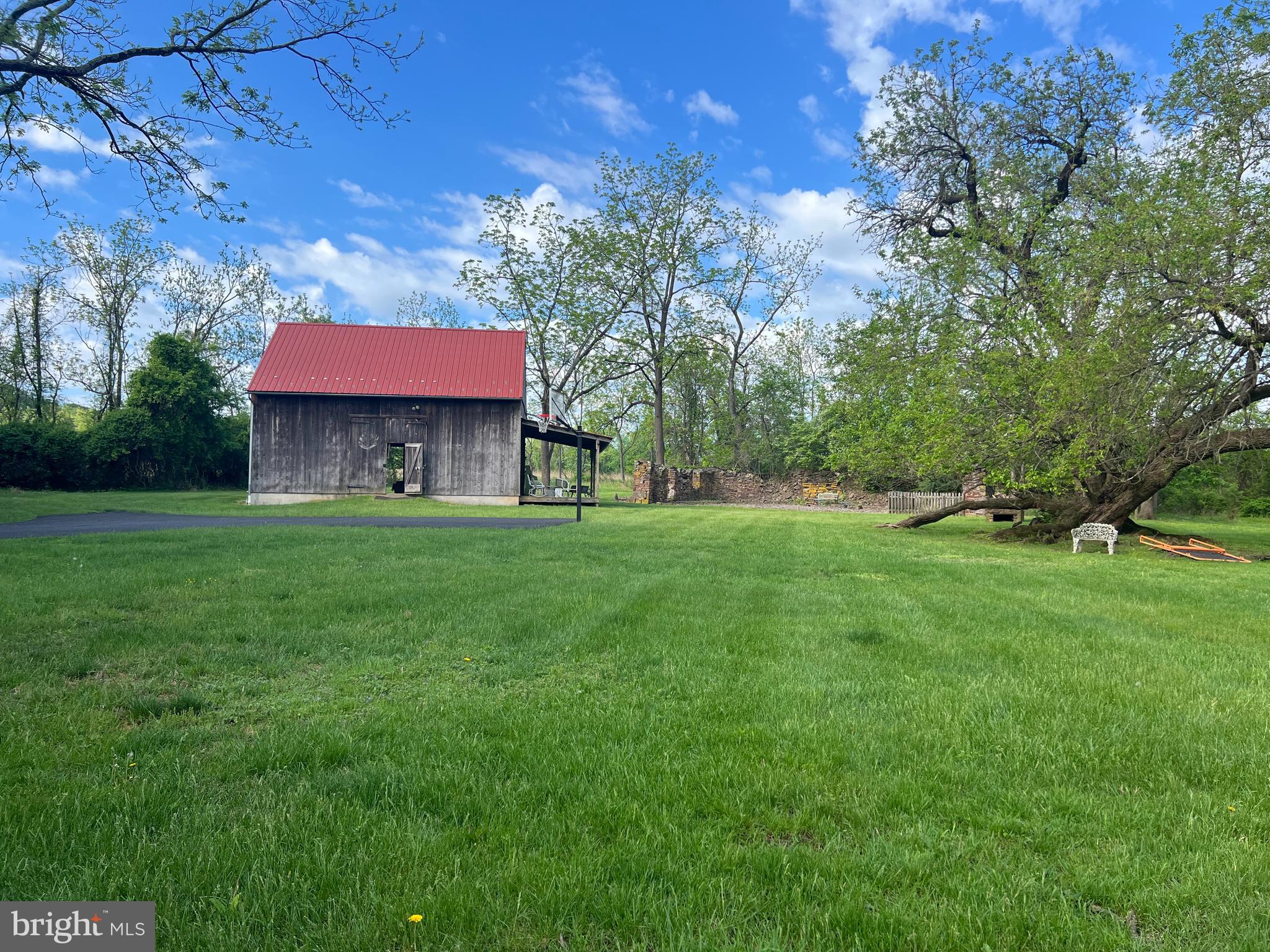 3026 Stump Hall Road Collegeville, PA 19426 - Photo 11 of 40