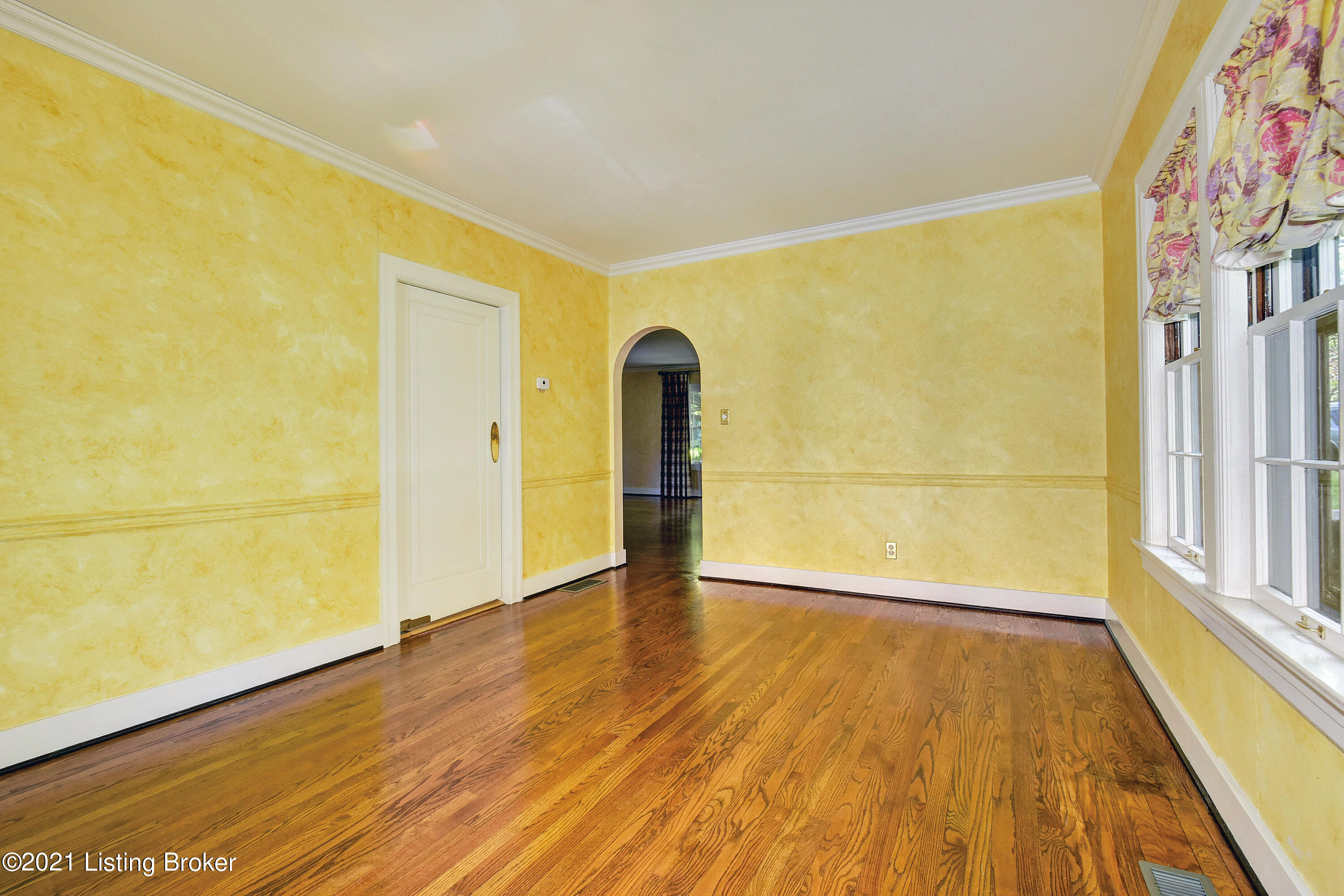 601 Emery Road Louisville, KY 40206 - Photo 12 of 37 _DSC6686_8_9