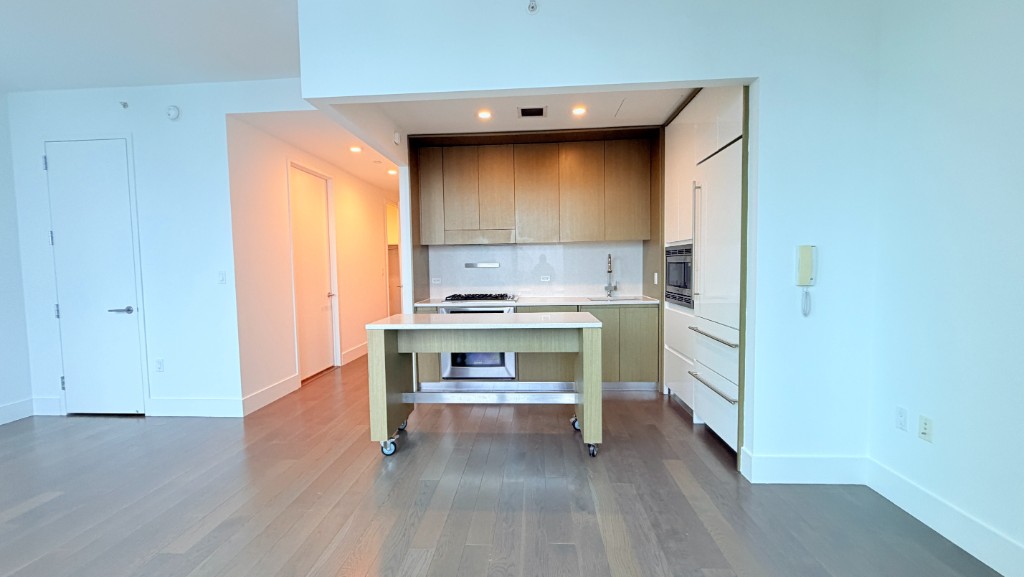 388 Bridge Street, Unit 44D Brooklyn, NY 11201 - Photo 2 of 24 Photo 2