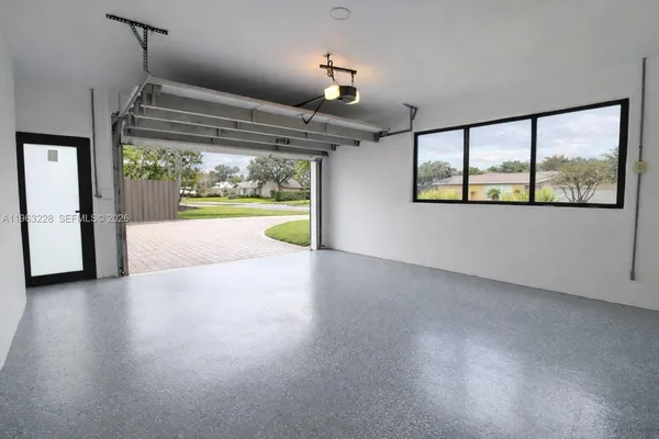$1,150,000 | 6020 Northeast 18th Terrace, Fort Lauderdale, FL 33308