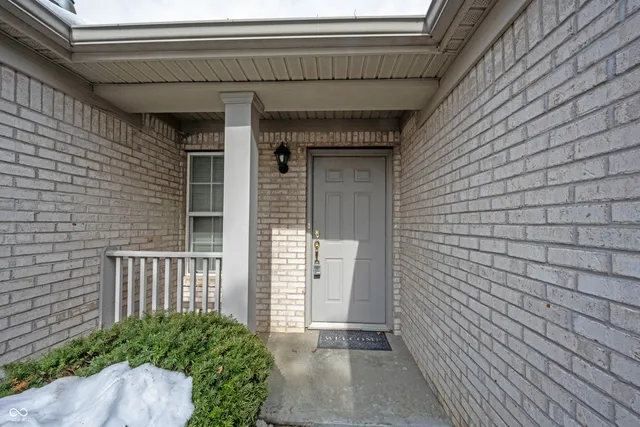 $350,000 | 6052 Bayfront Shores, McCordsville, IN 46055