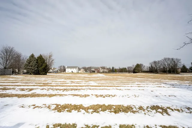 $350,000 | 6052 Bayfront Shores, McCordsville, IN 46055