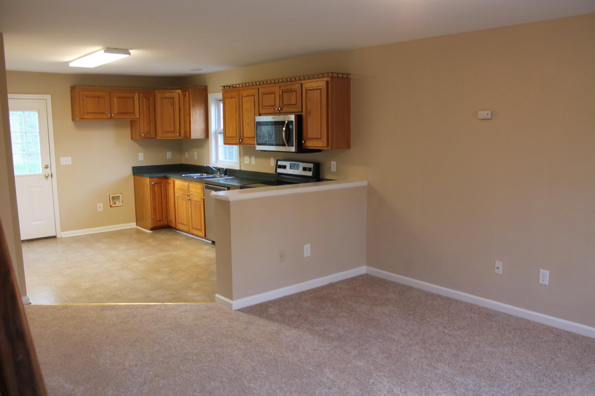 2612 Shull Road Northeast Roanoke, VA 24012 - Photo 12 of 30 IMG_5450