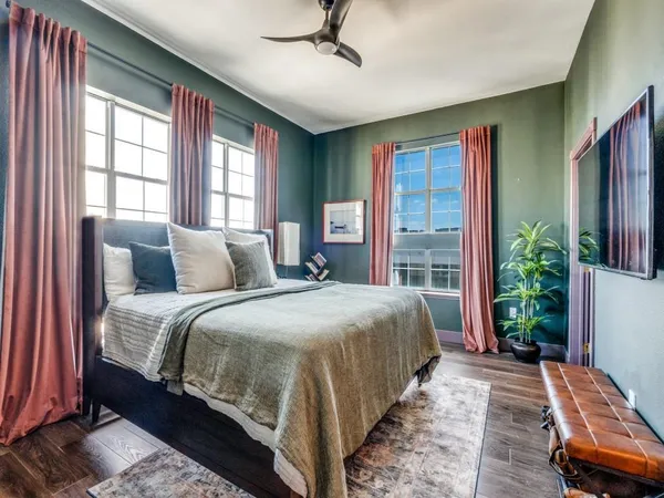 $420,000 | 3225 Turtle Creek Boulevard, Unit 1509, Dallas, TX 75219