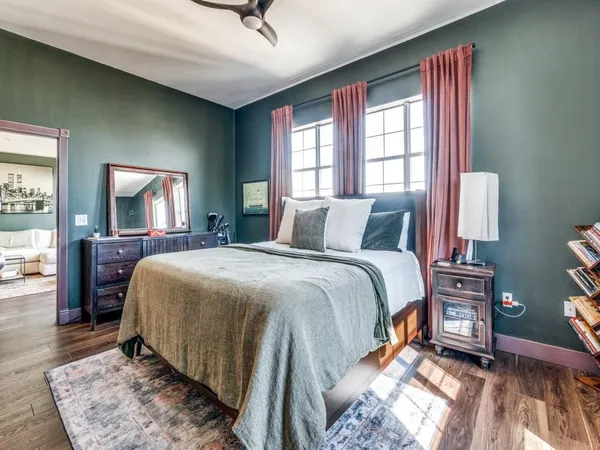 $420,000 | 3225 Turtle Creek Boulevard, Unit 1509, Dallas, TX 75219